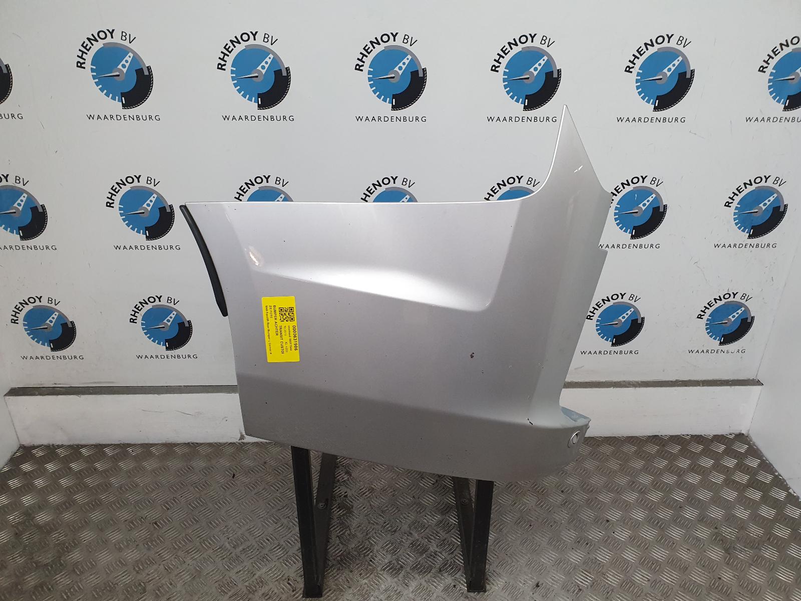 Bekijk Auto-onderdeel BUMPER ACHTER FORD TRANSIT CUSTOM 2019