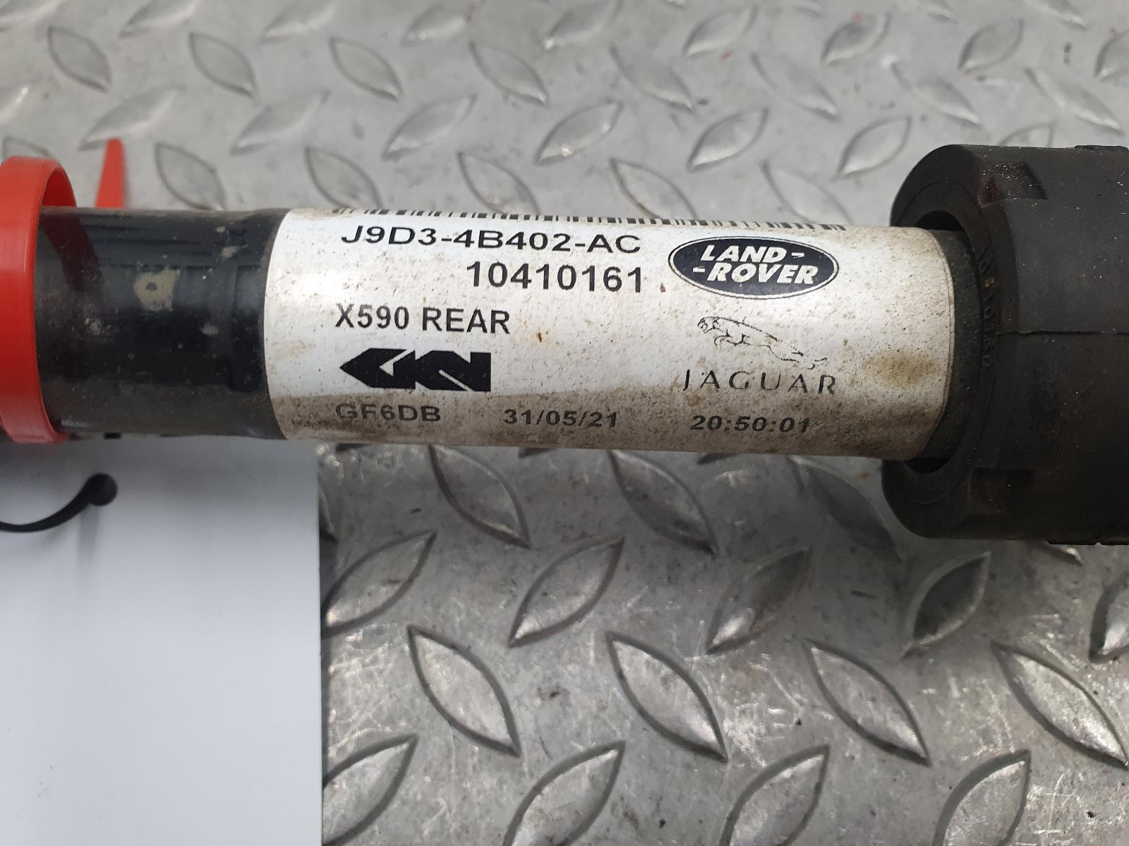 View Auto part AANDRIJFAS R JAGUAR I-PACE 2021
