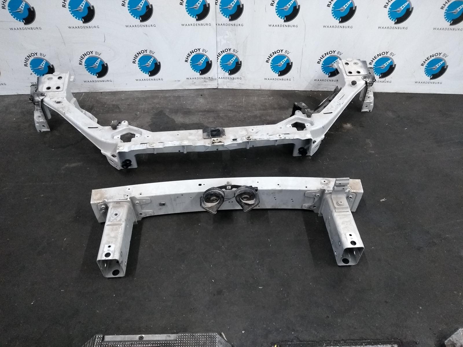 2015 JAGUAR XJ VOORKOP COMPLEET View Auto part VOORKOP COMPLEET JAGUAR XJ 2015