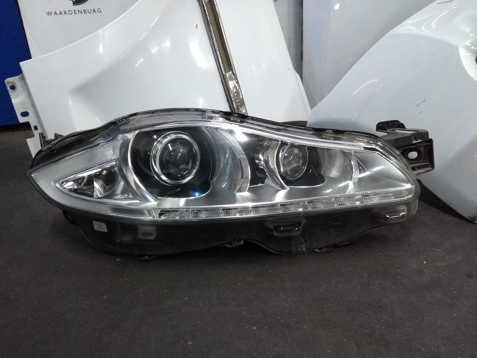 2015 JAGUAR XJ VOORKOP COMPLEET View Auto part VOORKOP COMPLEET JAGUAR XJ 2015