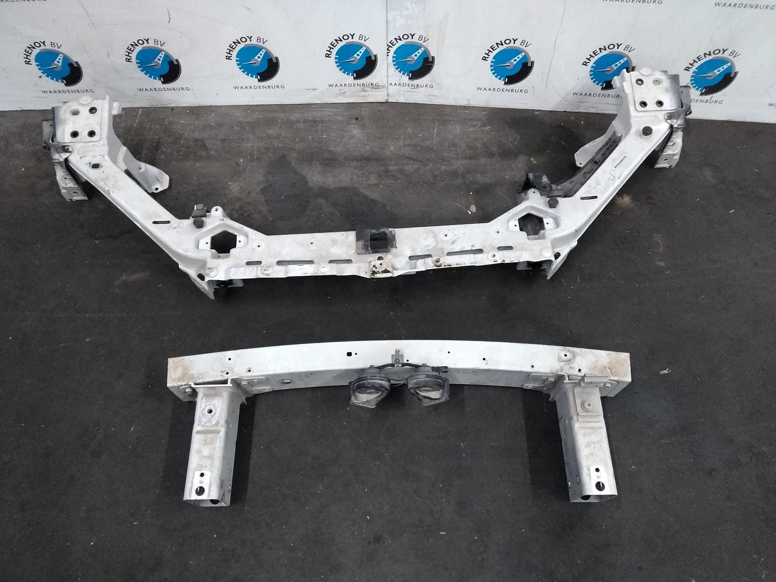 2015 JAGUAR XJ VOORKOP COMPLEET View Auto part VOORKOP COMPLEET JAGUAR XJ 2015
