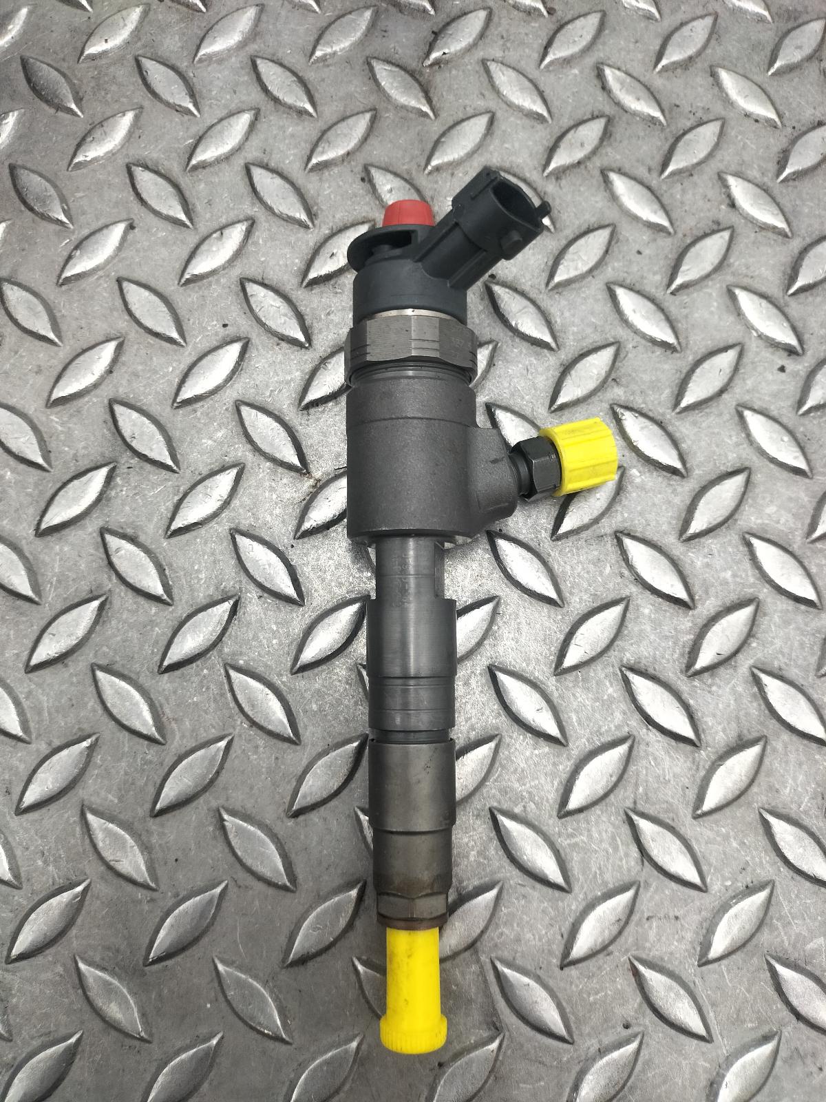 2015 FORD FOCUS BRANDSTOF INJECTOR / VERSTUIVER View Auto part BRANDSTOF INJECTOR / VERSTUIVER FORD FOCUS 2015