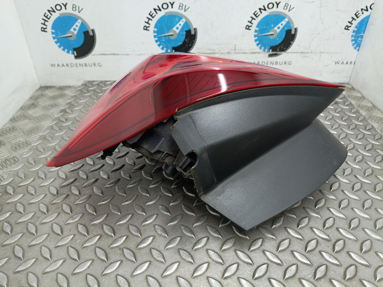 View Auto part ACHTERLICHT R BMW 1 SERIES 2012