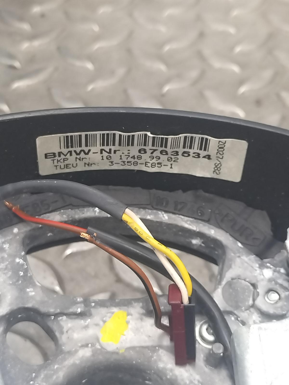 2004 BMW Z4 STUURWIEL View Auto part STUURWIEL BMW Z4 2004