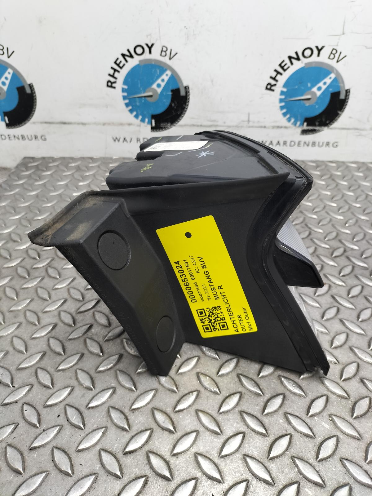 2021 FORD MUSTANG SUV ACHTERLICHT R View Auto part ACHTERLICHT R FORD MUSTANG SUV 2021