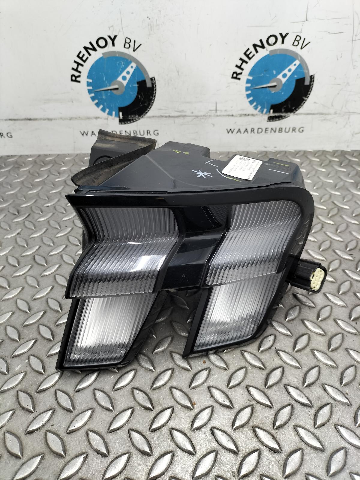 Bekijk Auto-onderdeel ACHTERLICHT R FORD MUSTANG SUV 2021