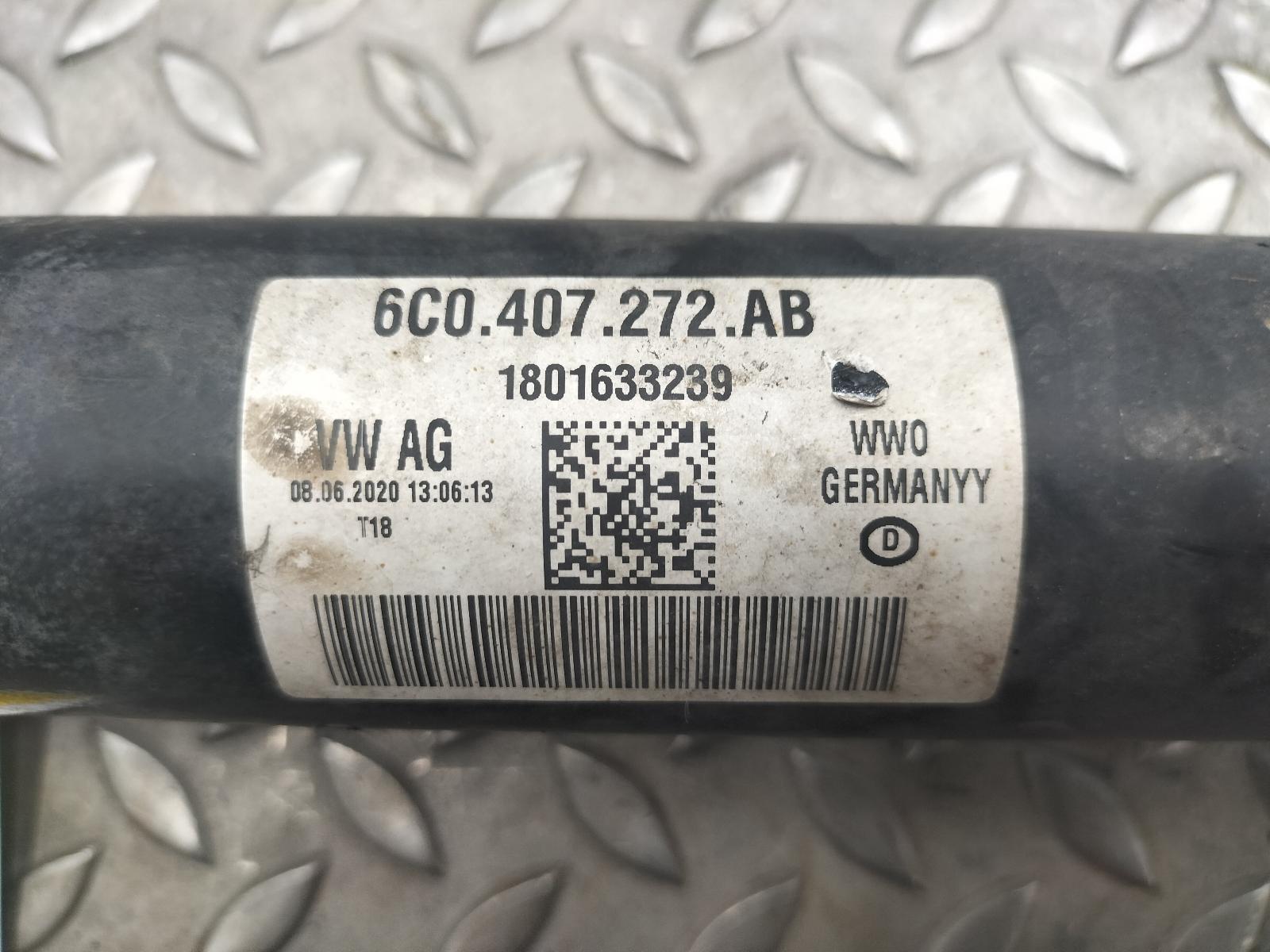 View Auto part AANDRIJFAS R SKODA FABIA 2020