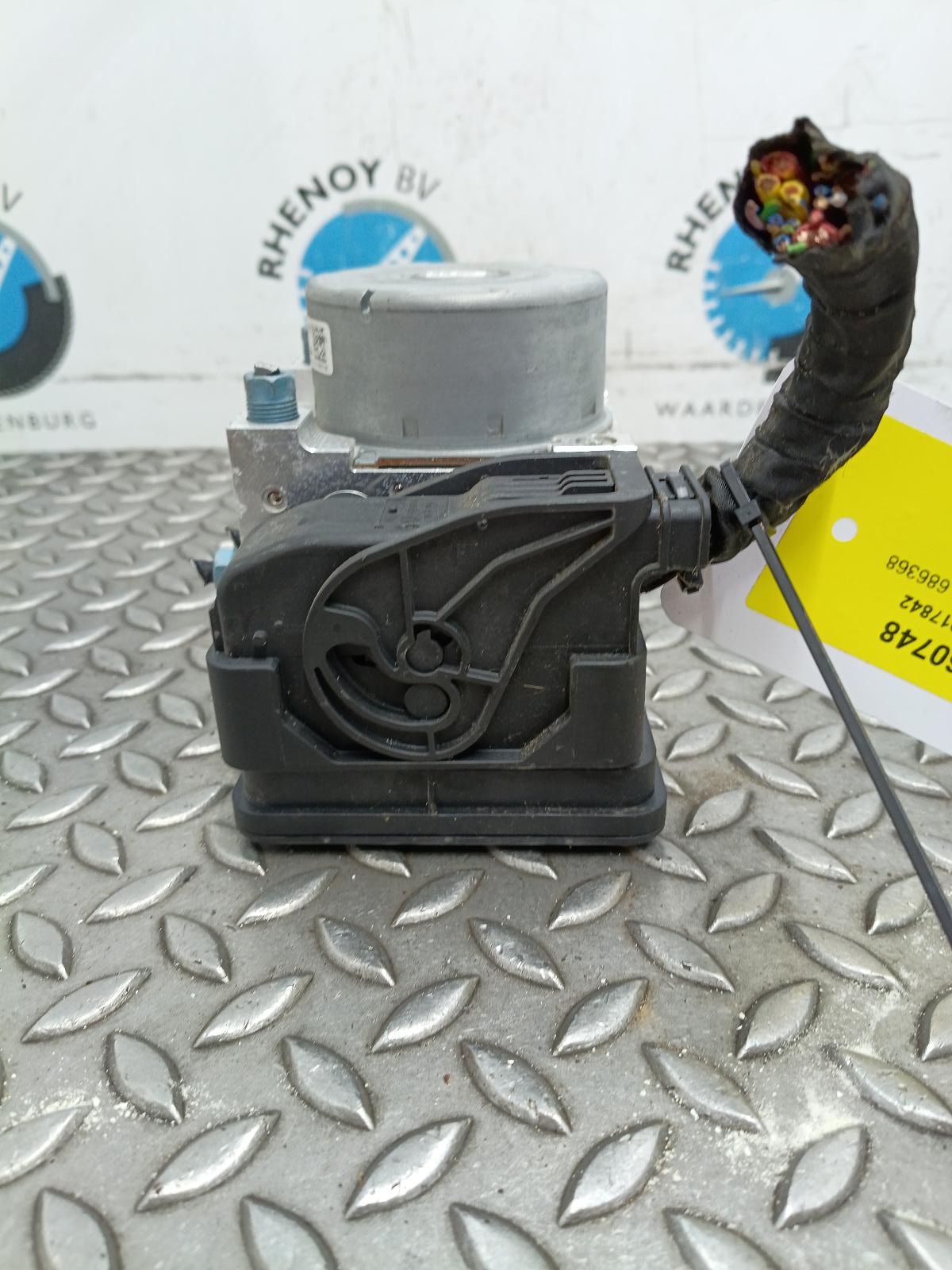2017 BMW X1 ABS Pump/Modulator View Auto part ABS Pump/Modulator BMW X1 2017
