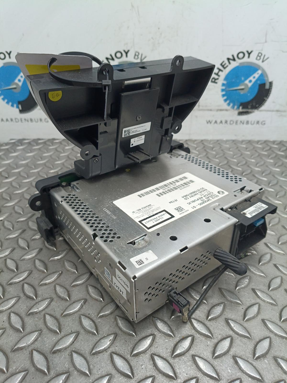 2012 MINI (BMW) MINI RADIO View Auto part RADIO MINI (BMW) MINI 2012