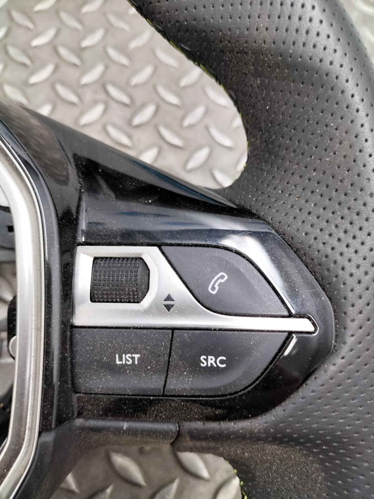 2023 PEUGEOT 2008 STUURWIEL View Auto part STUURWIEL PEUGEOT 2008 2023