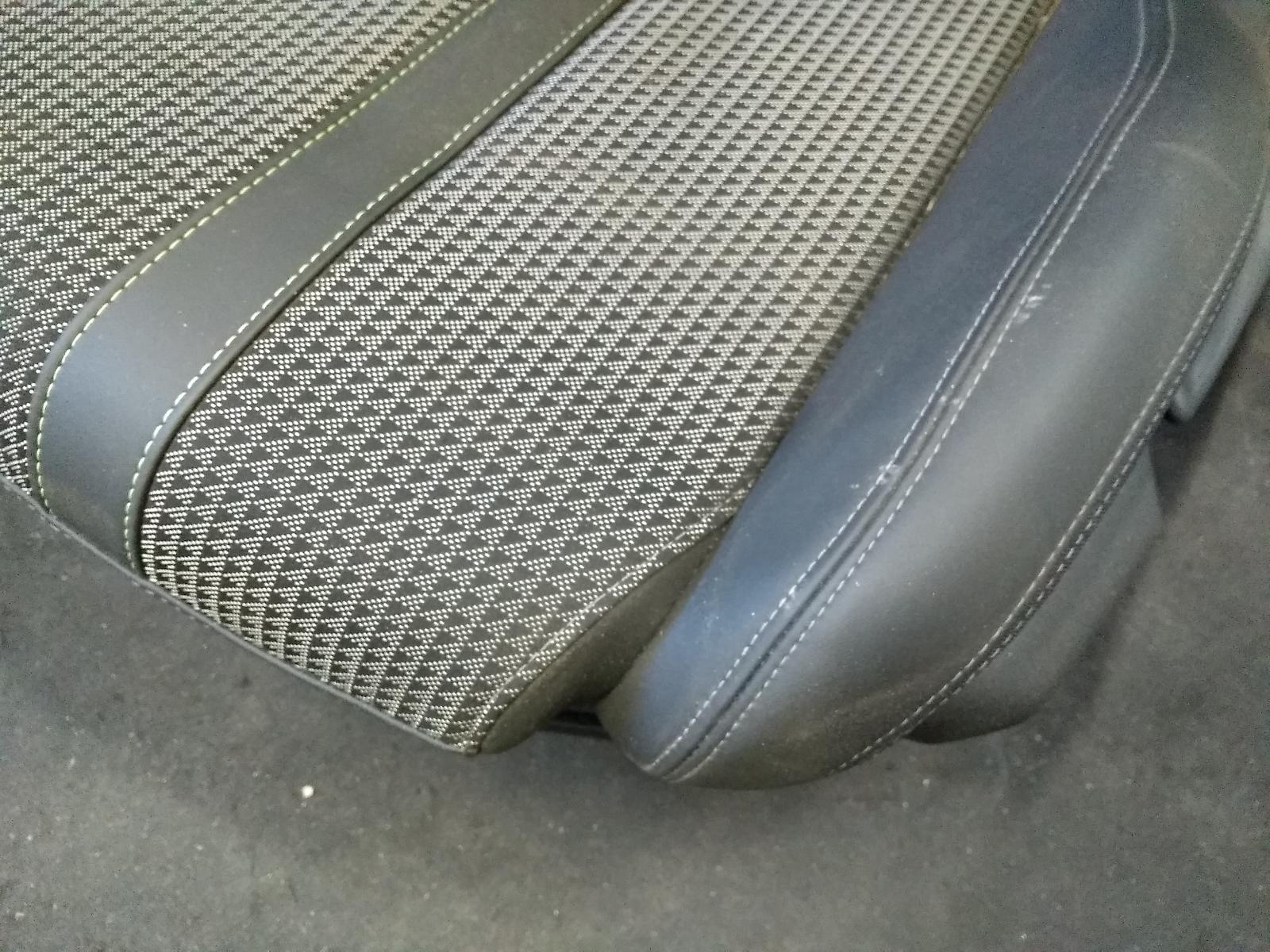 2023 PEUGEOT 2008 INTERIEUR COMPLEET View Auto part INTERIEUR COMPLEET PEUGEOT 2008 2023