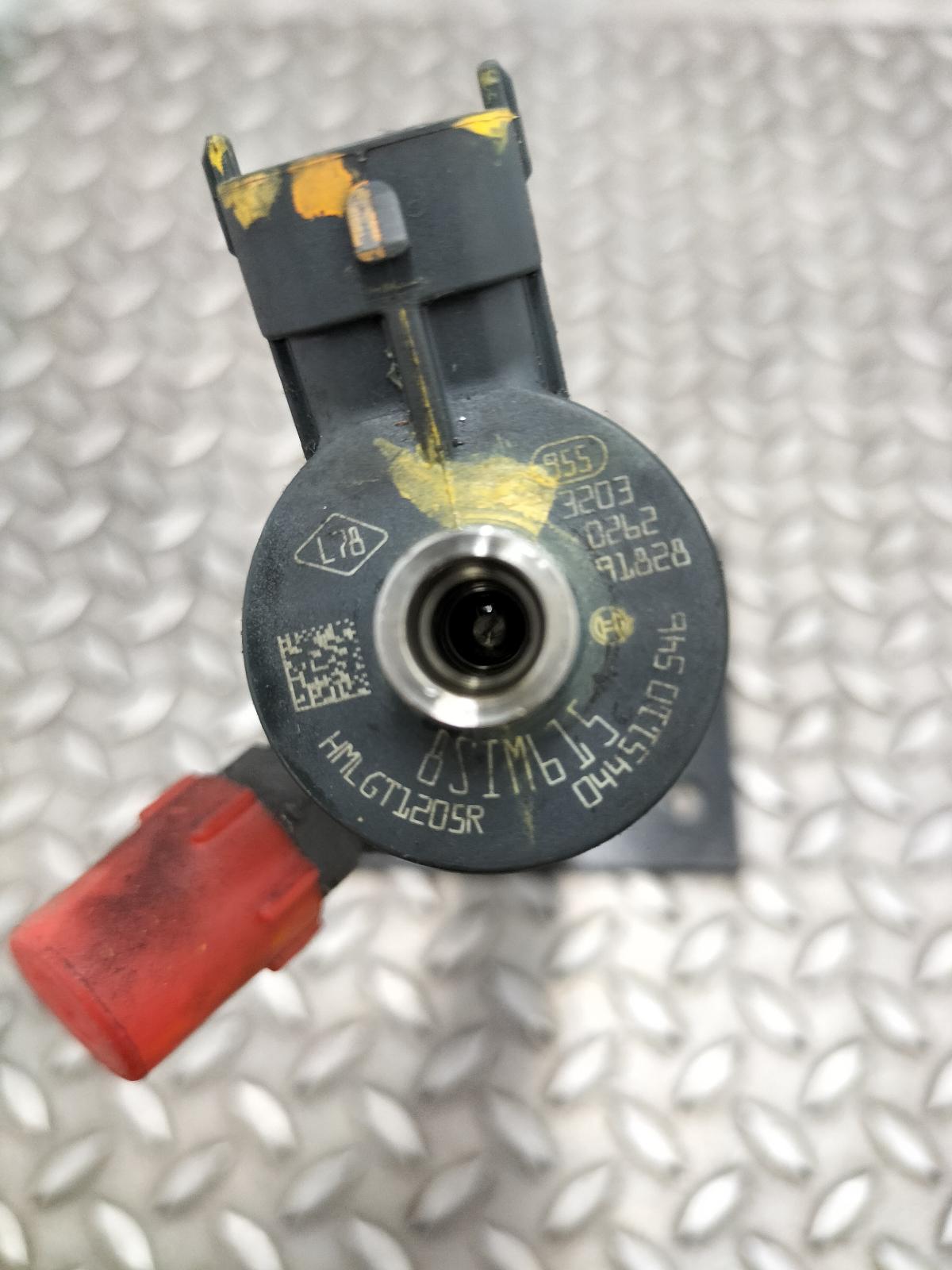 Bekijk Auto-onderdeel BRANDSTOF INJECTOR / VERSTUIVER NISSAN X TRAIL 2015