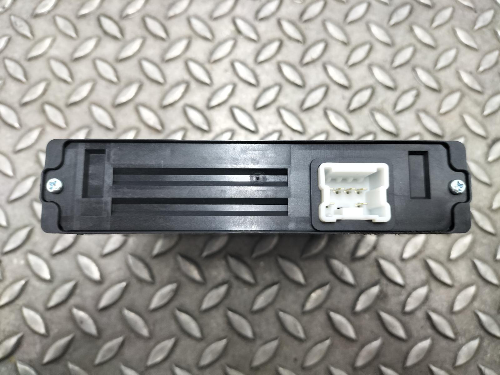 2024 RENAULT CLIO COMPUTER ECU View Auto part COMPUTER ECU RENAULT CLIO 2024