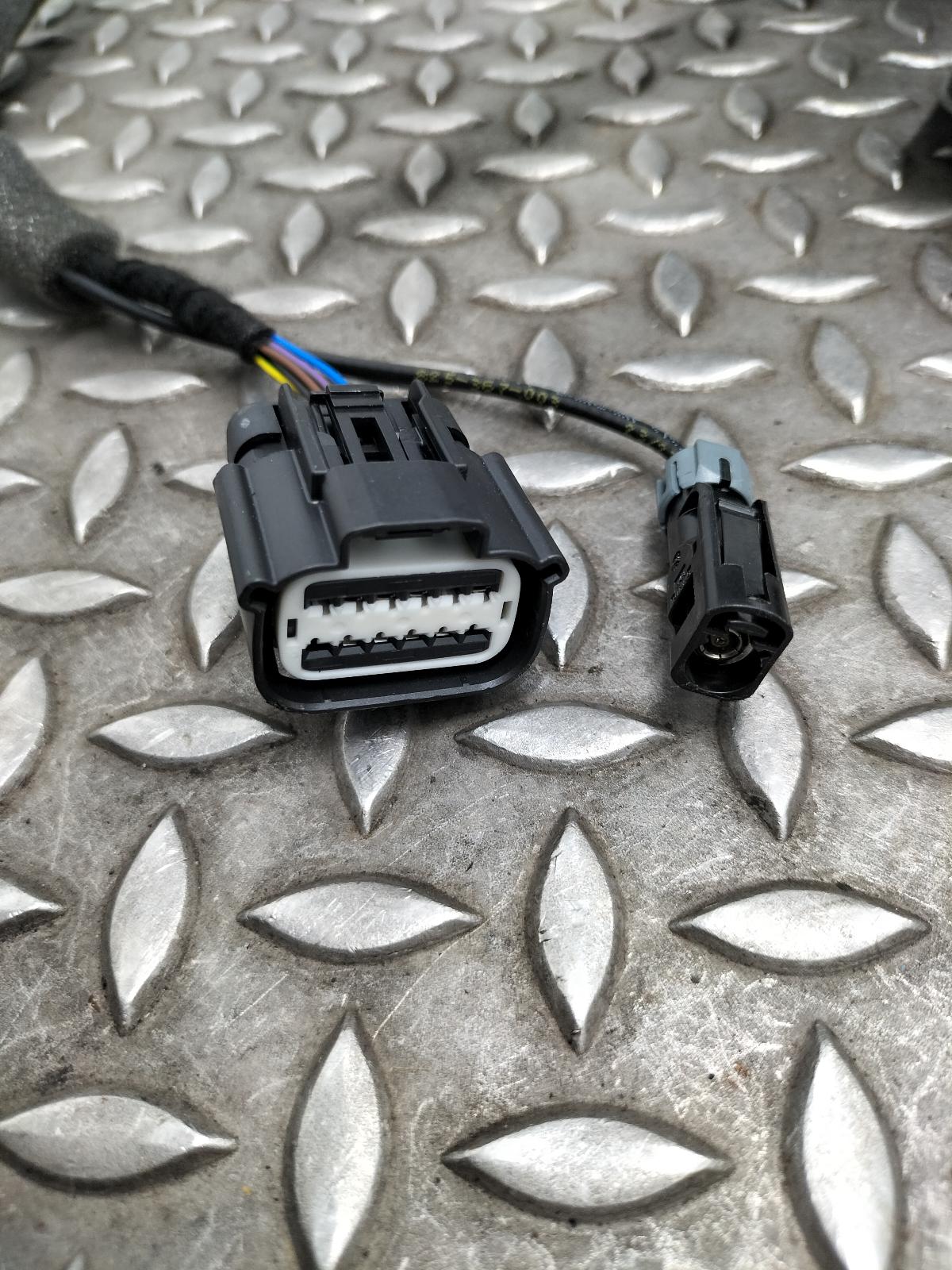 View Auto part SPIEGEL R FORD TOURNEO CUSTOM 2024