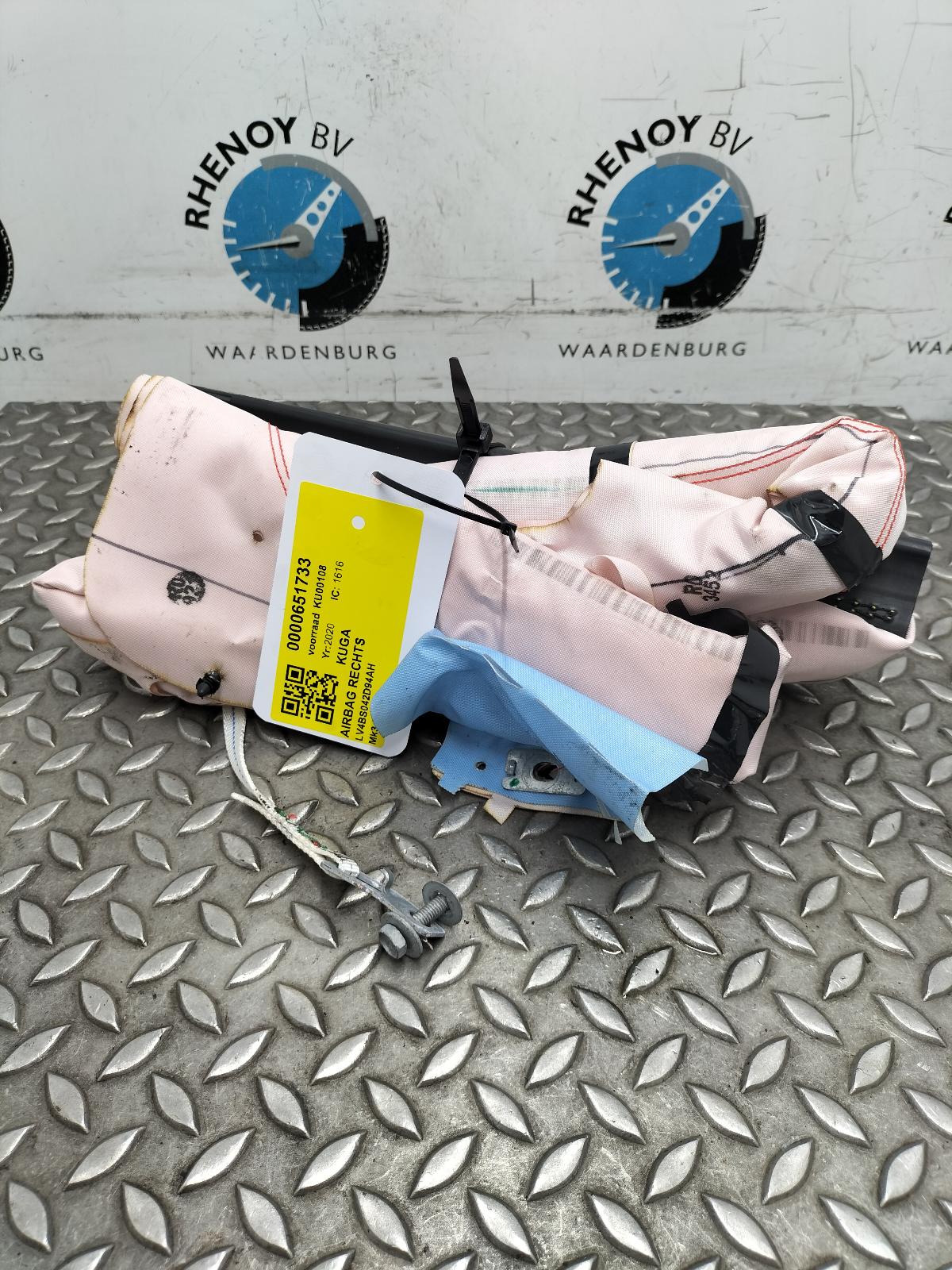 Bekijk Auto-onderdeel AIRBAG RECHTS FORD KUGA 2020