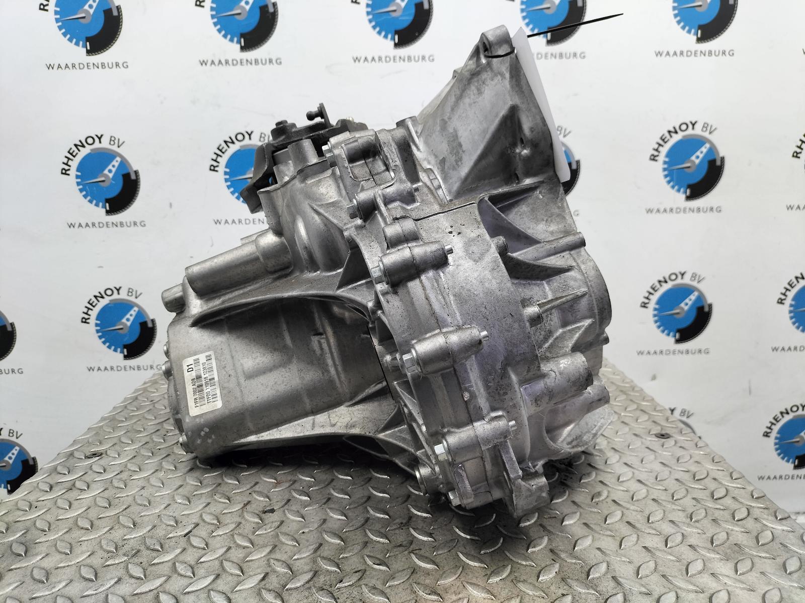 2014 FORD FOCUS TRANSMISSIE / VERSNELLINGSBAK View Auto part TRANSMISSIE / VERSNELLINGSBAK FORD FOCUS 2014