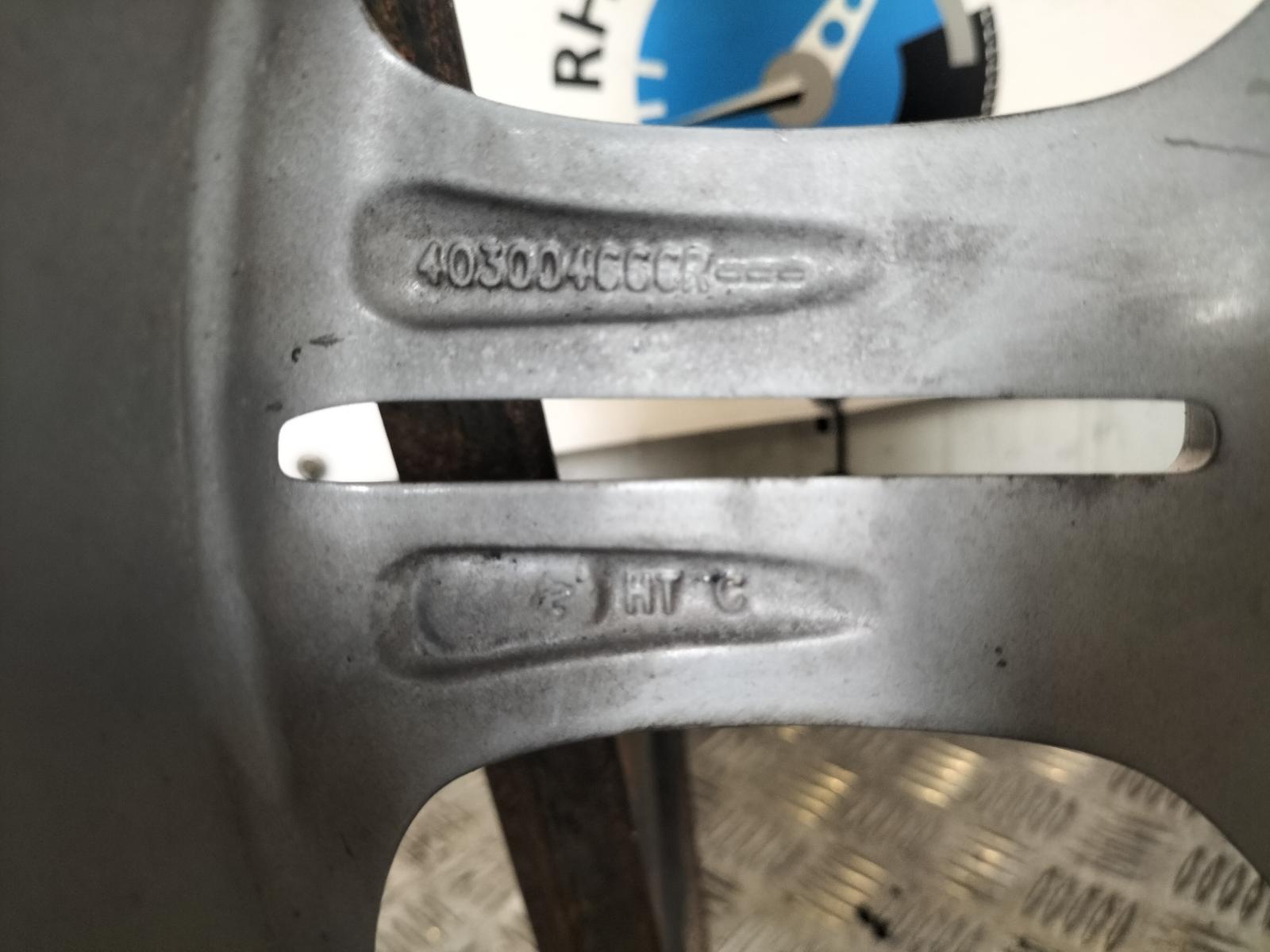 View Auto part VELG RENAULT CLIO 2015