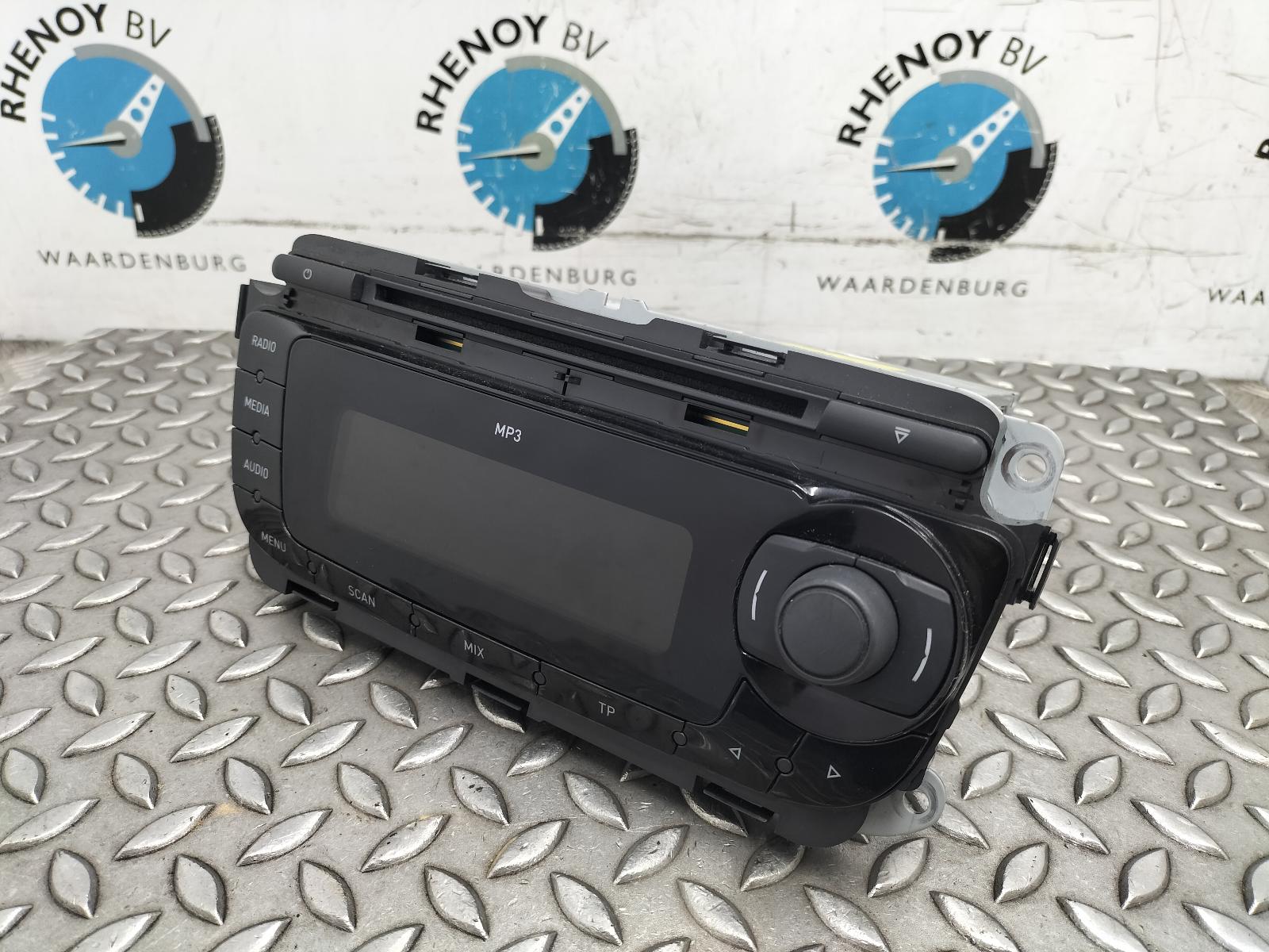 Bekijk Auto-onderdeel RADIO SEAT IBIZA 2010
