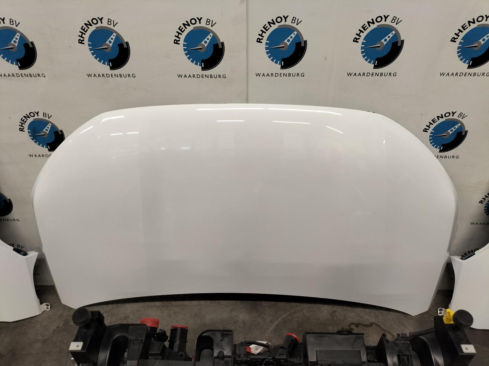 View Auto part VOORKOP COMPLEET FORD TRANSIT COURIER 2024
