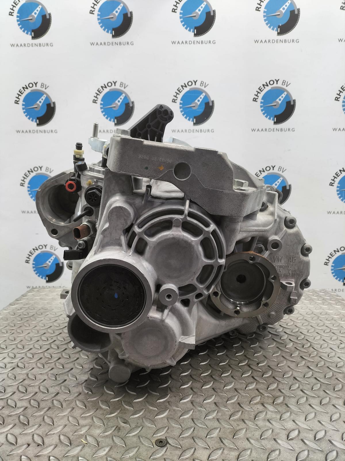 2025 FORD TRANSIT CONNECT TRANSMISSIE / VERSNELLINGSBAK View Auto part TRANSMISSIE / VERSNELLINGSBAK FORD TRANSIT CONNECT 2025