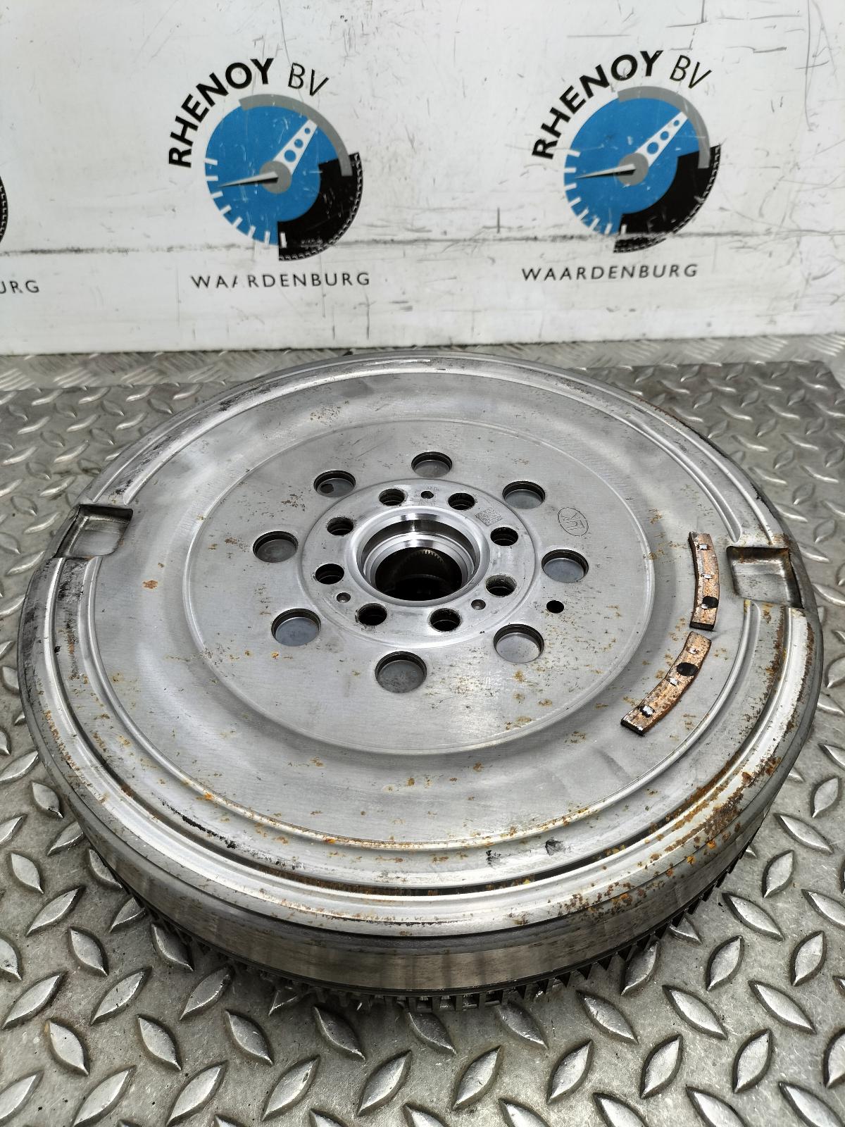 2025 FORD TRANSIT CONNECT VLIEGWIEL / KOPPELING View Auto part VLIEGWIEL / KOPPELING FORD TRANSIT CONNECT 2025