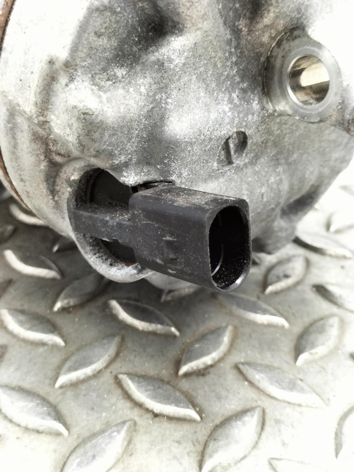 2022 VOLKSWAGEN POLO AIRCO COMPRESSOR / AIRCOPOMP View Auto part AIRCO COMPRESSOR / AIRCOPOMP VOLKSWAGEN POLO 2022