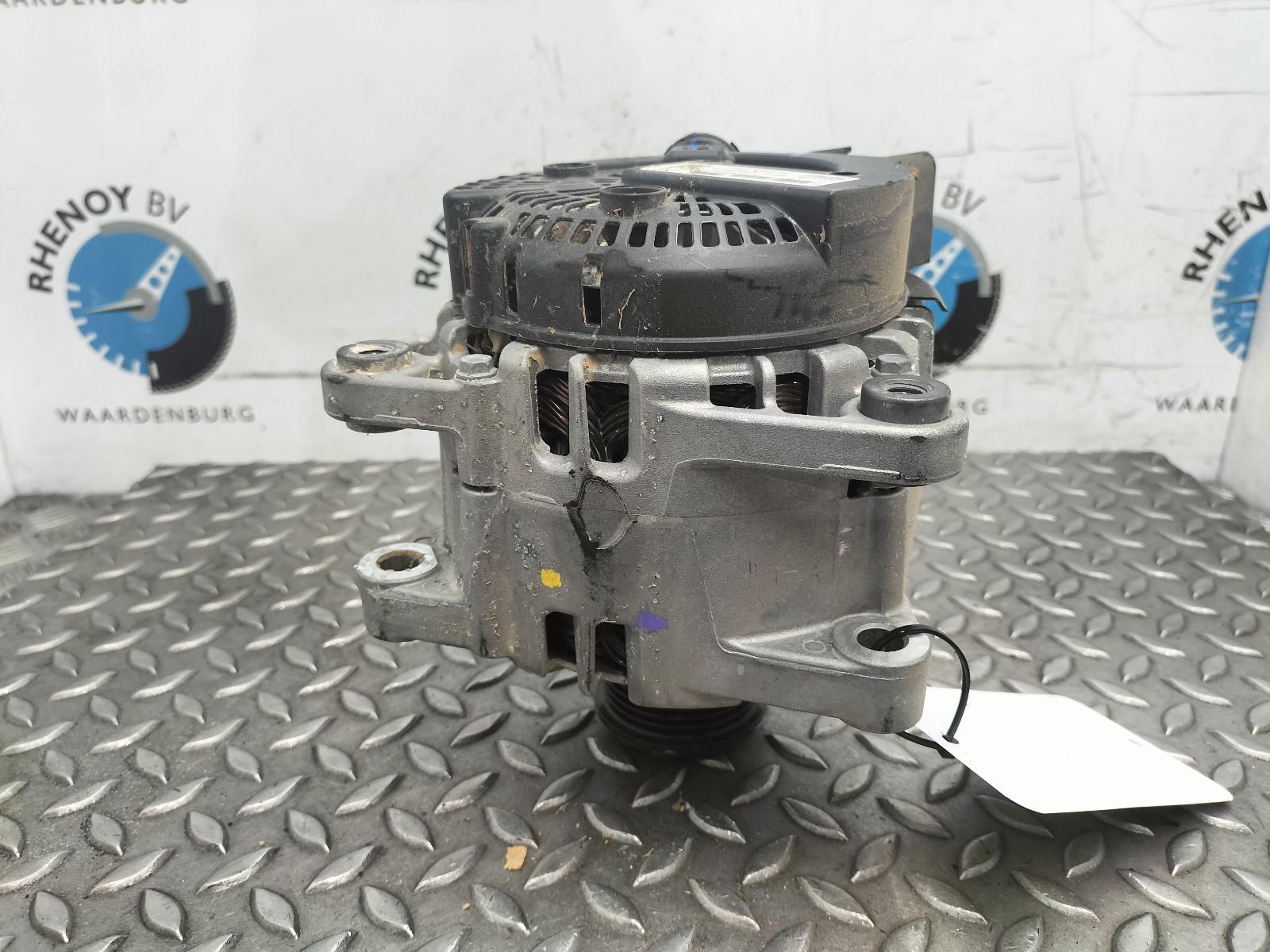 Bekijk Auto-onderdeel DYNAMO FORD TRANSIT COURIER 2024