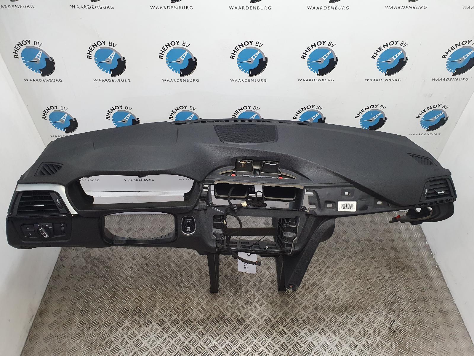 View Auto part AIRBAG SET BMW 3 SERIES 2015
