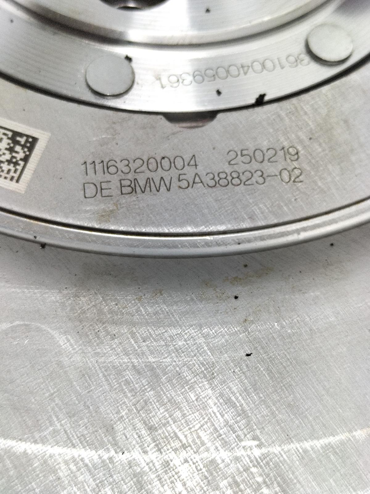 2025 BMW 5 SERIES VLIEGWIEL / KOPPELING View Auto part VLIEGWIEL / KOPPELING BMW 5 SERIES 2025