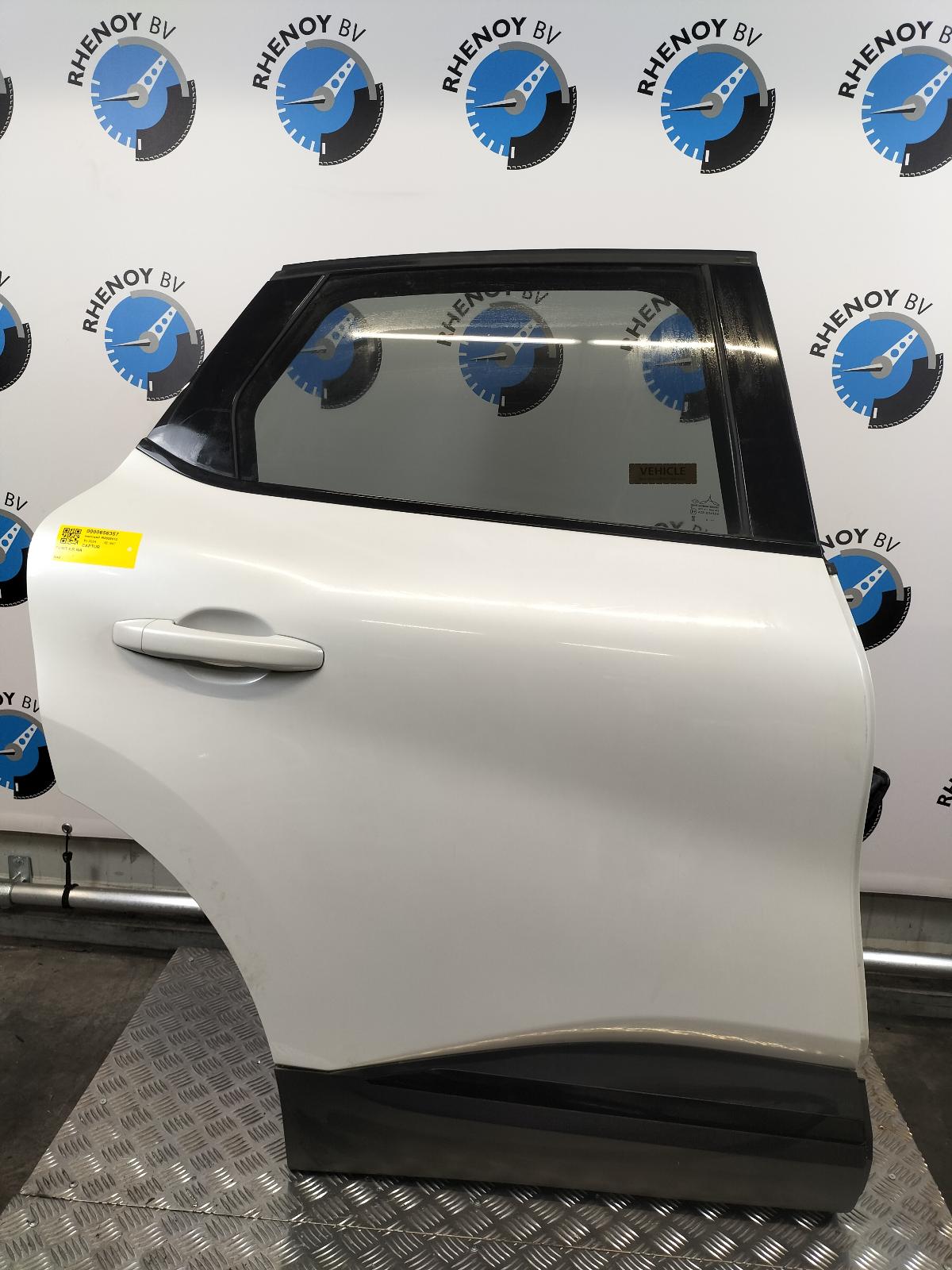 View Auto part R Rear Door RENAULT CAPTUR 2024