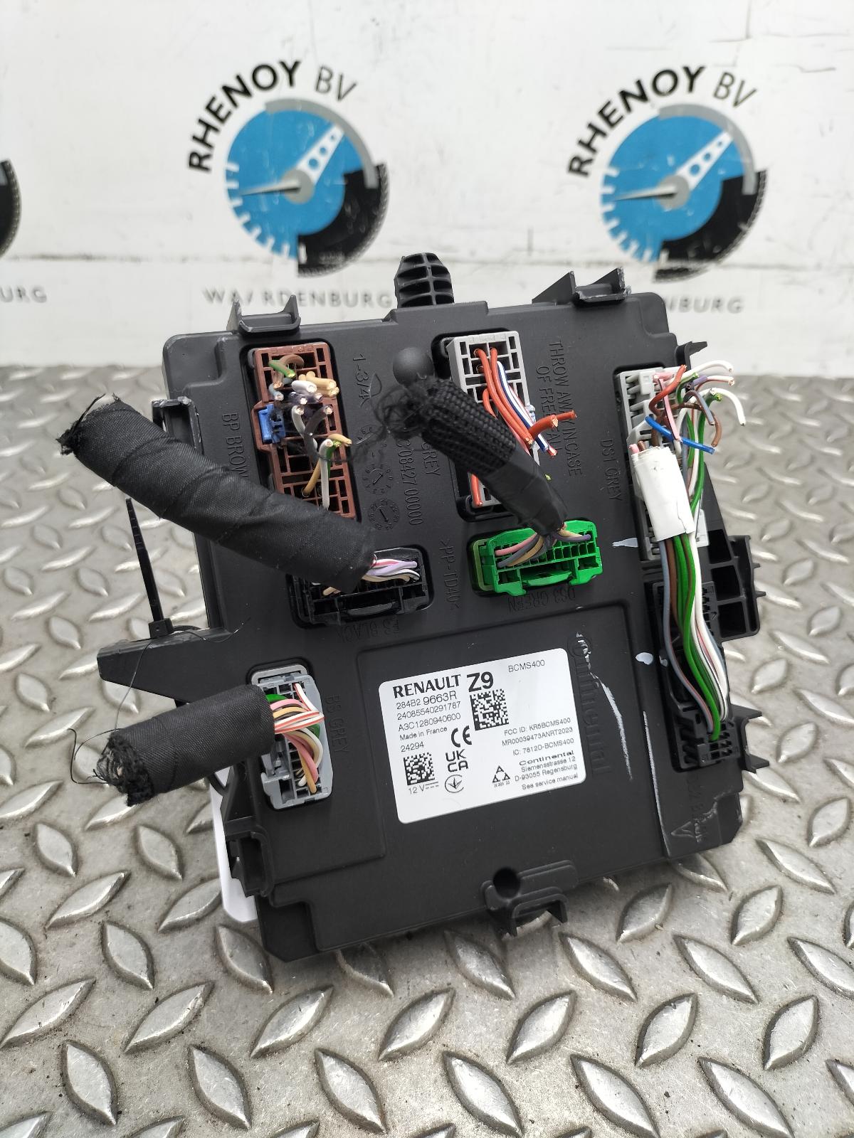 Bekijk Auto-onderdeel COMPUTER ECU RENAULT CAPTUR 2024