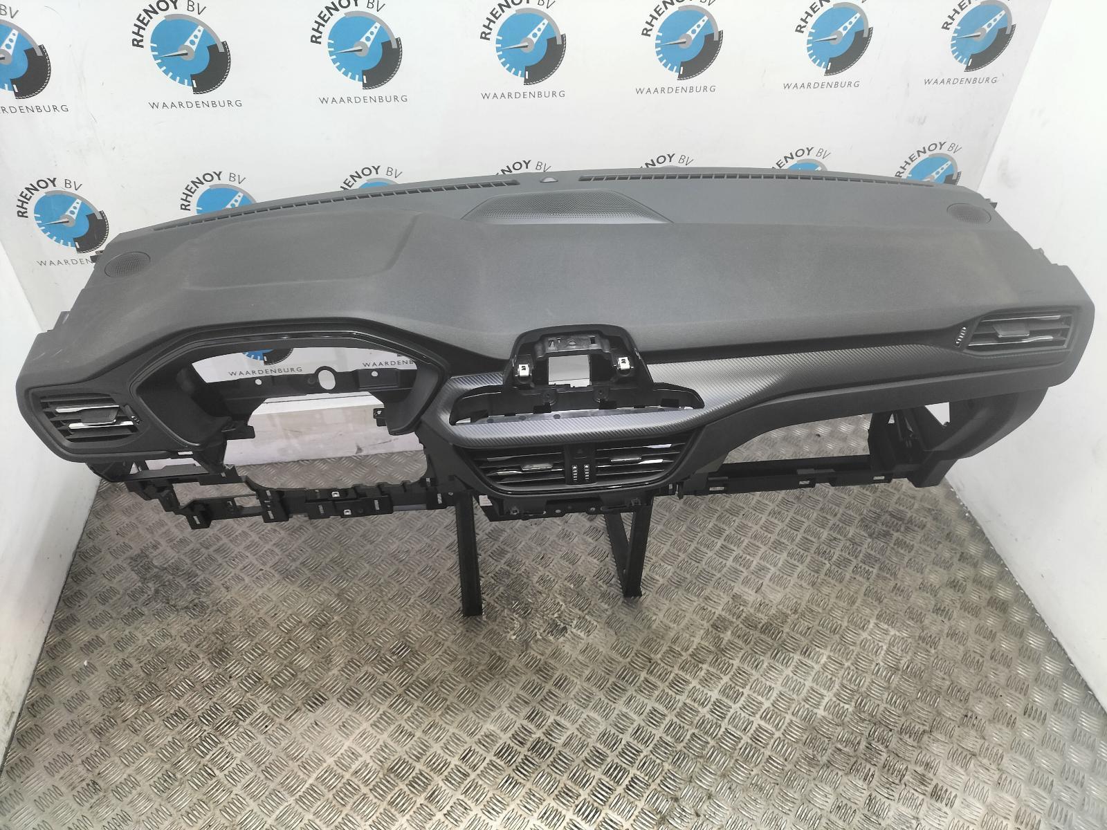 Bekijk Auto-onderdeel DASHBOARD COMPLEET  FORD KUGA 2024