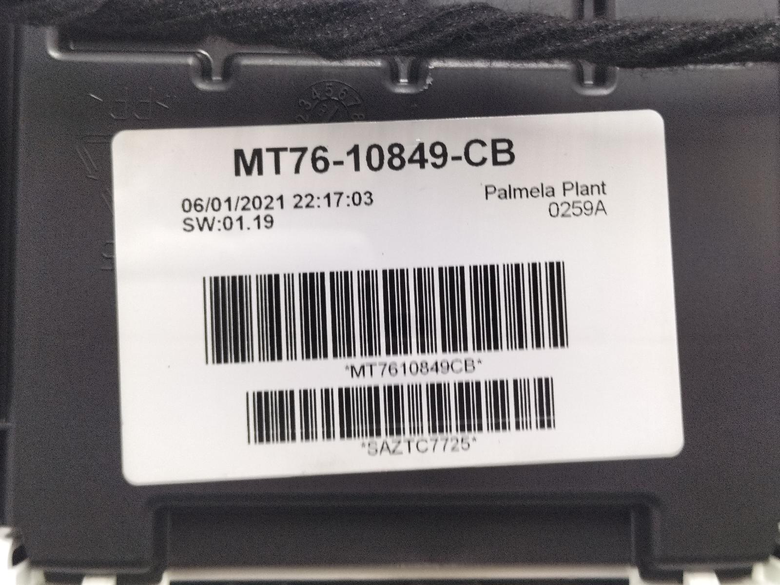 2021 FORD TRANSIT COURIER KLOKKENPANEEL View Auto part KLOKKENPANEEL FORD TRANSIT COURIER 2021