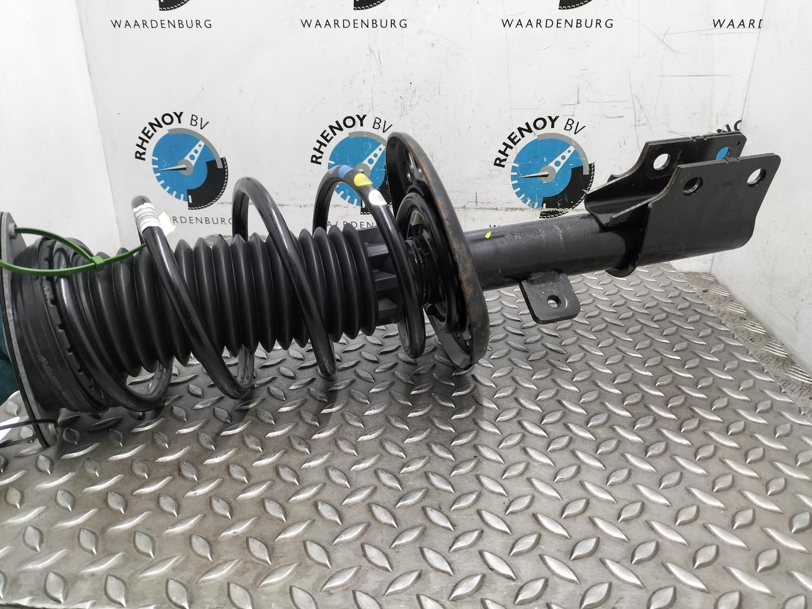 2024 PEUGEOT 408 VEERPOOT / SCHOKBREKER LV View Auto part VEERPOOT / SCHOKBREKER LV PEUGEOT 408 2024
