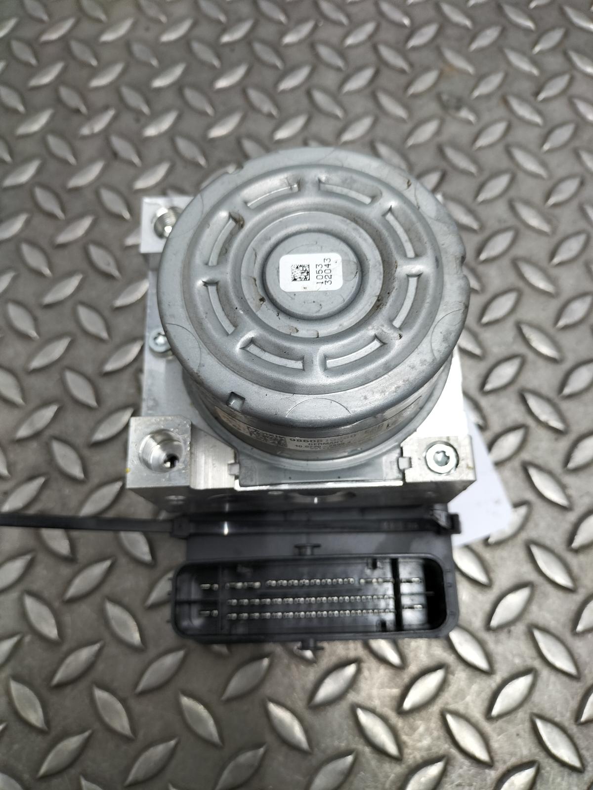 View Auto part ABS POMP  PEUGEOT 208 2025