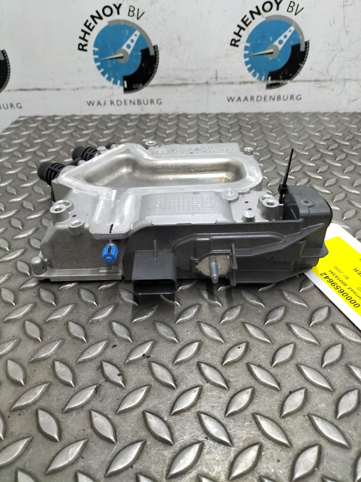 Bekijk Auto-onderdeel EV / HYBRIDE ELEKTRONISCHE OMVORMER PEUGEOT 208 2025