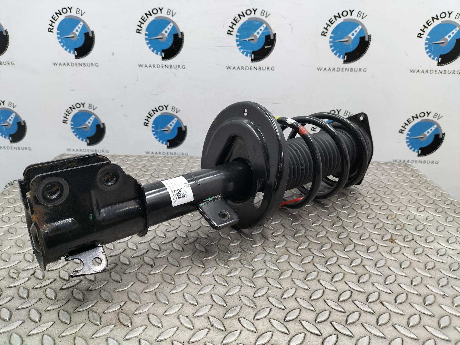 View Auto part RF Strut PEUGEOT 208 2025