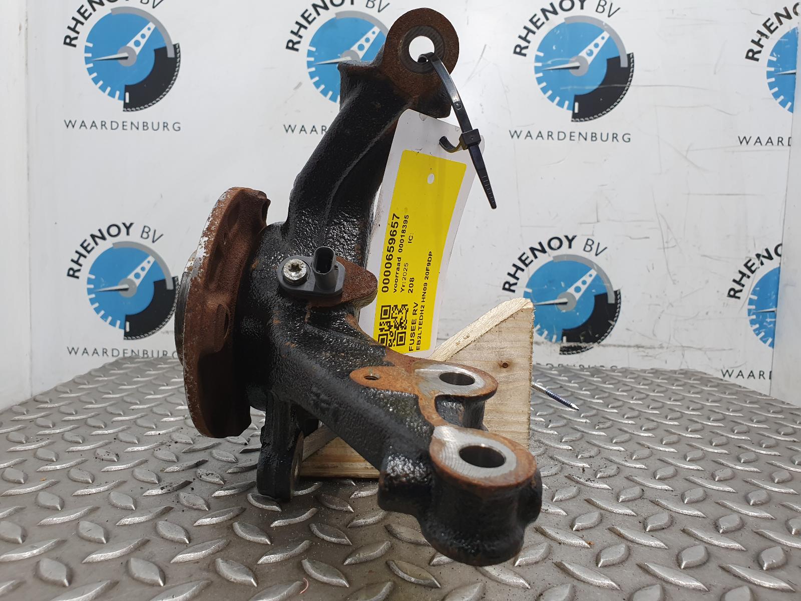 View Auto part FUSEE RV PEUGEOT 208 2025