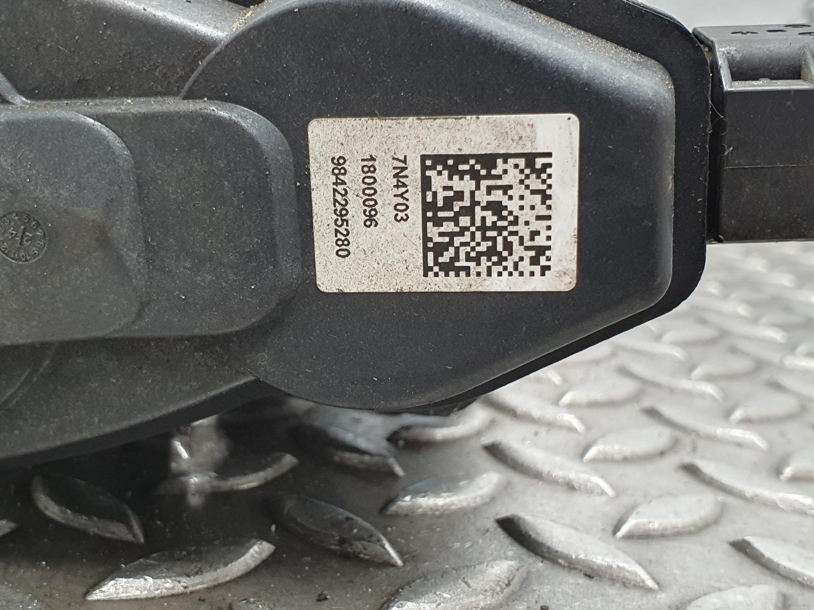 View Auto part REM KLAUW PEUGEOT 208 2025