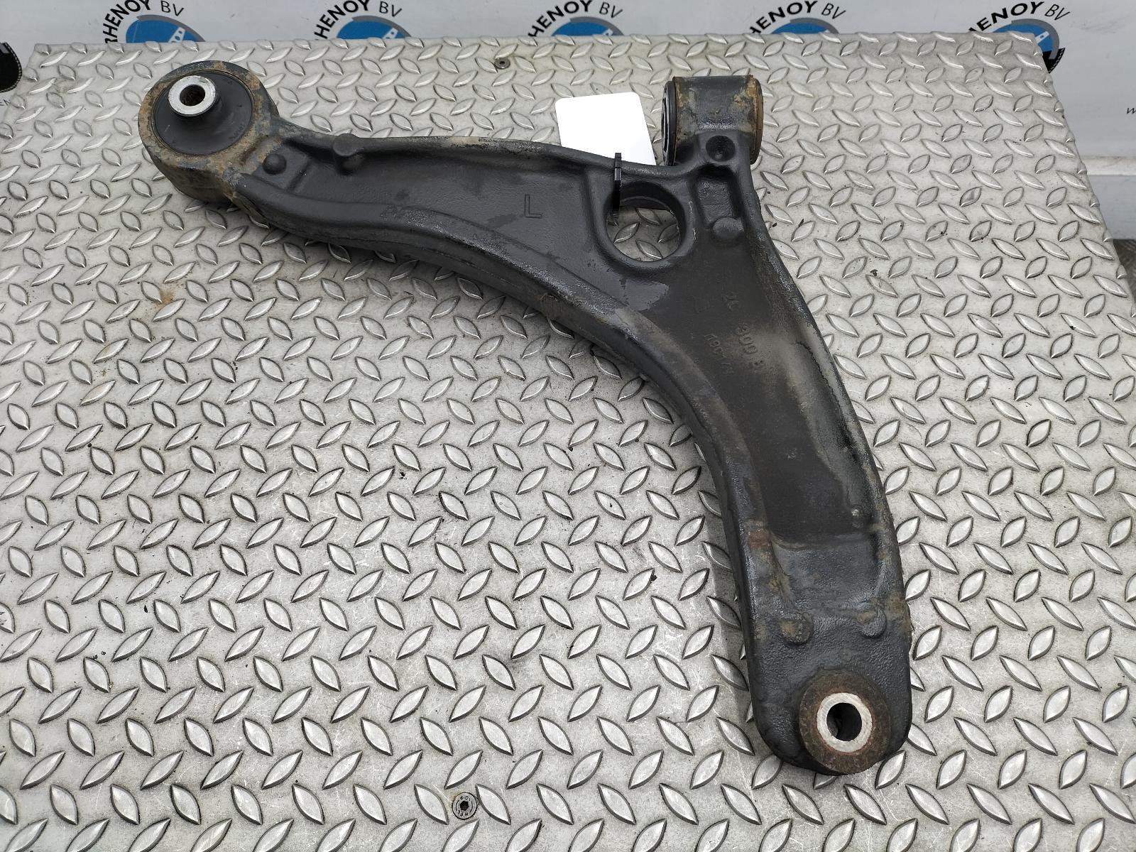 View Auto part LF Lower Control Arm RENAULT MASTER 2019