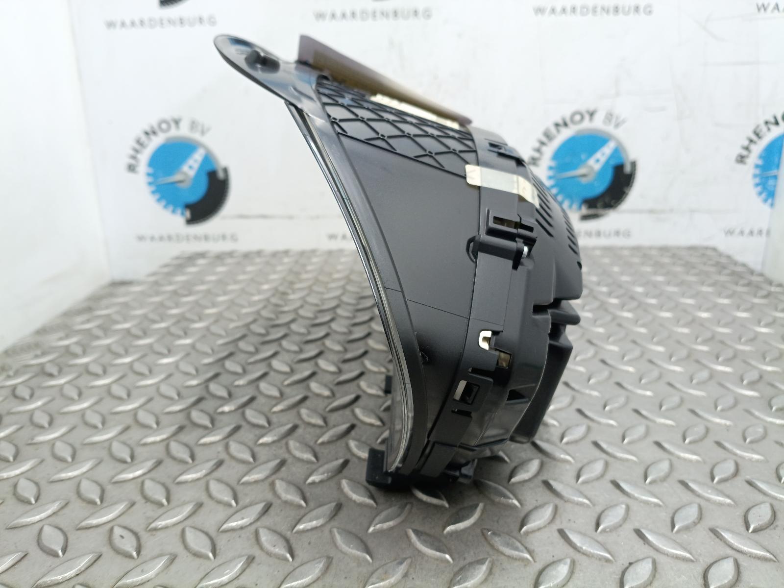 View Auto part KLOKKENPANEEL BMW 3 SERIES 2015