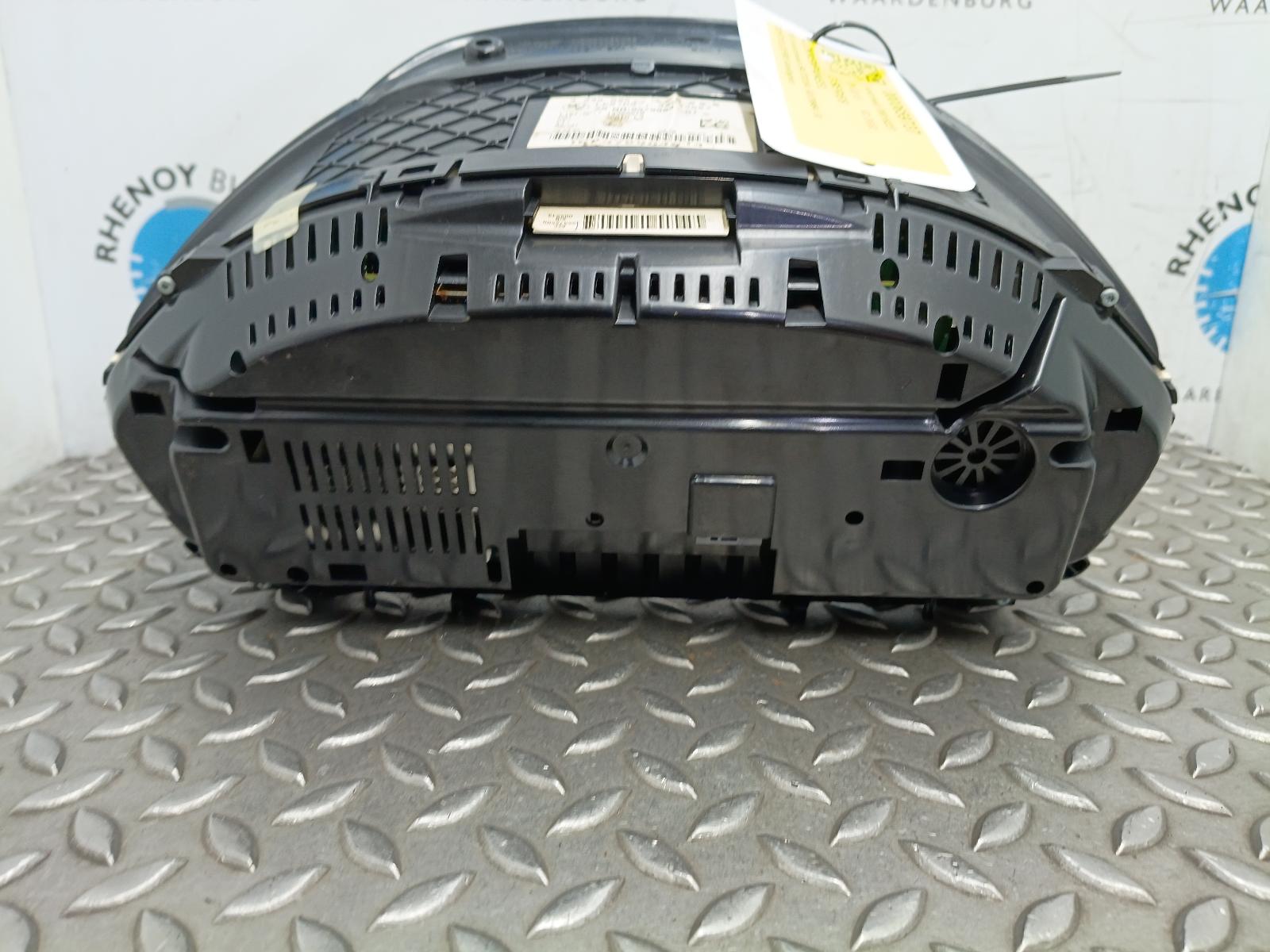 View Auto part KLOKKENPANEEL BMW 3 SERIES 2015