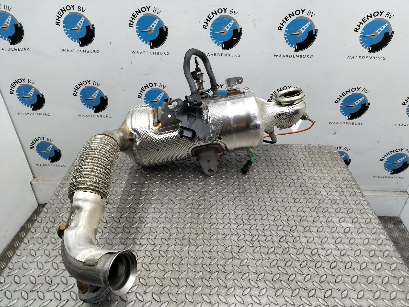 Bekijk Auto-onderdeel ROETFILTER DIESEL DPF FORD TRANSIT COURIER 2024
