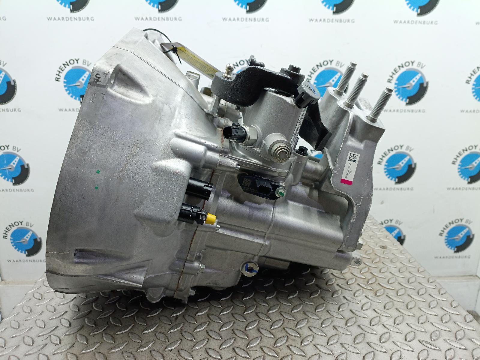 2024 FORD TRANSIT COURIER TRANSMISSIE / VERSNELLINGSBAK View Auto part TRANSMISSIE / VERSNELLINGSBAK FORD TRANSIT COURIER 2024
