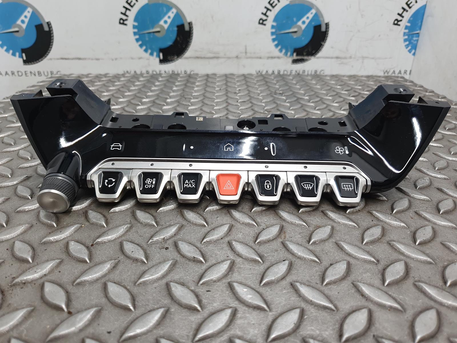 View Auto part NAVIGATIE PEUGEOT 208 2025