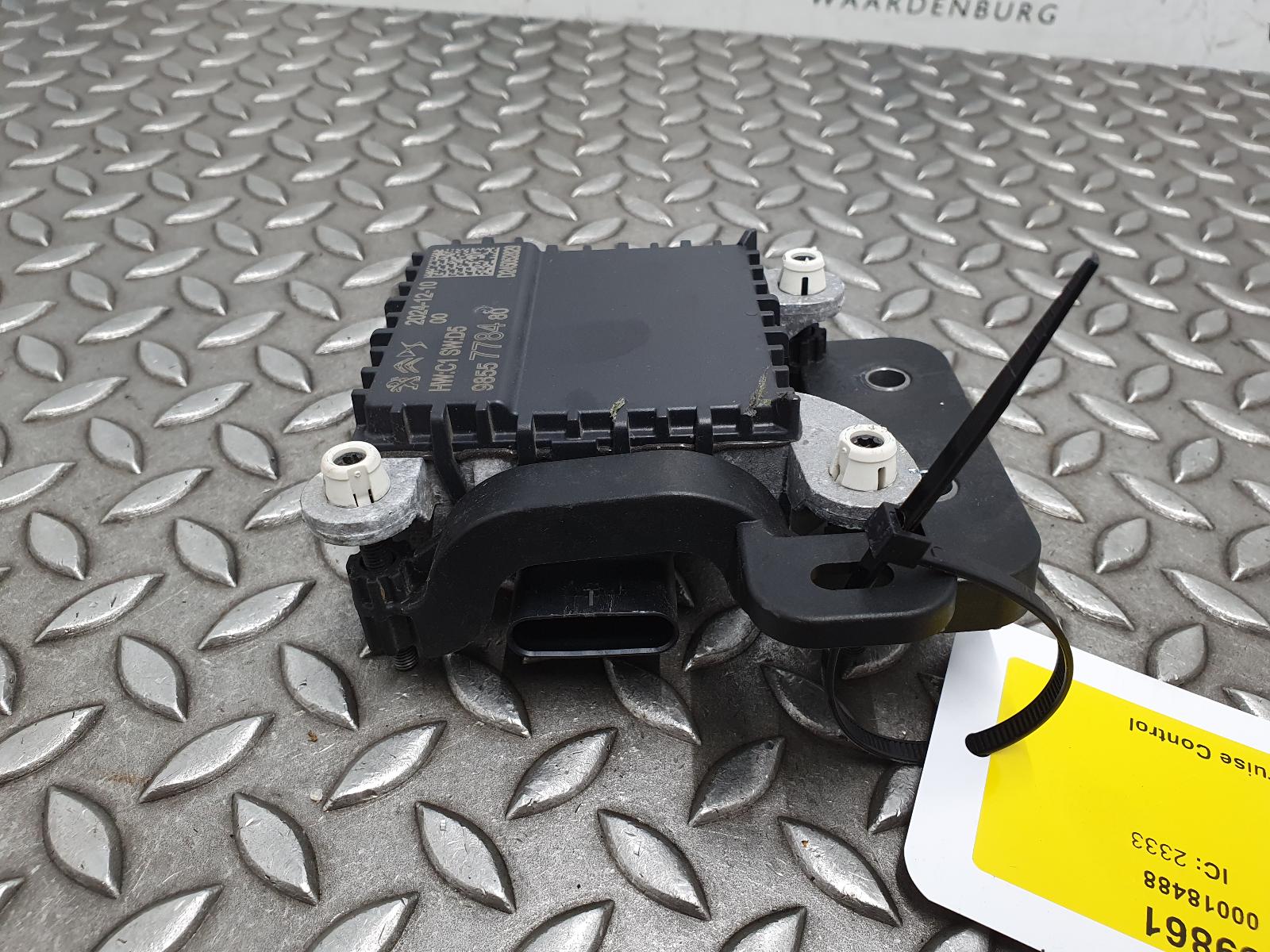 Bekijk Auto-onderdeel SENSOR RADAR PEUGEOT 208 2025