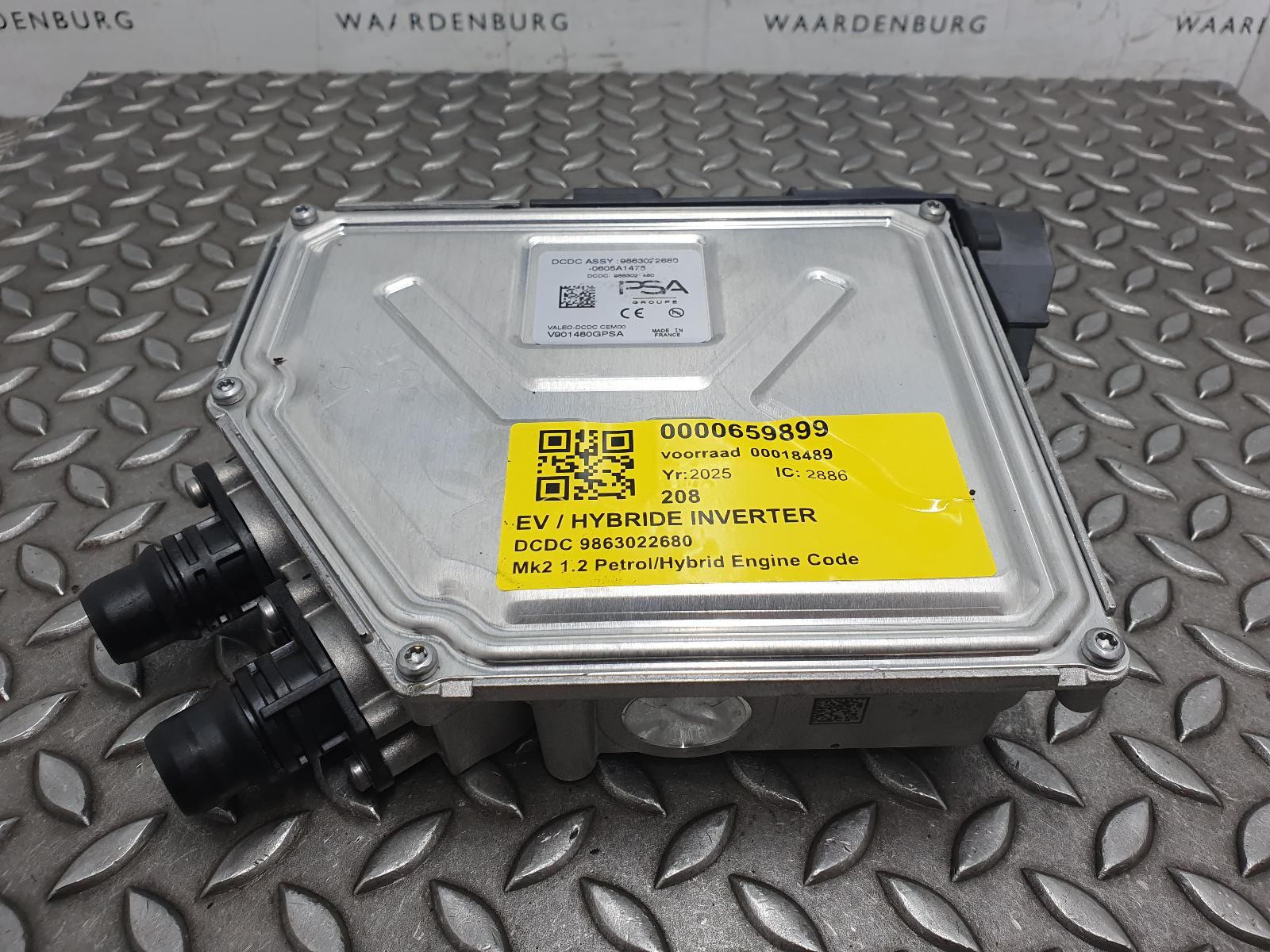 Bekijk Auto-onderdeel EV / HYBRIDE ELEKTRONISCHE OMVORMER PEUGEOT 208 2025