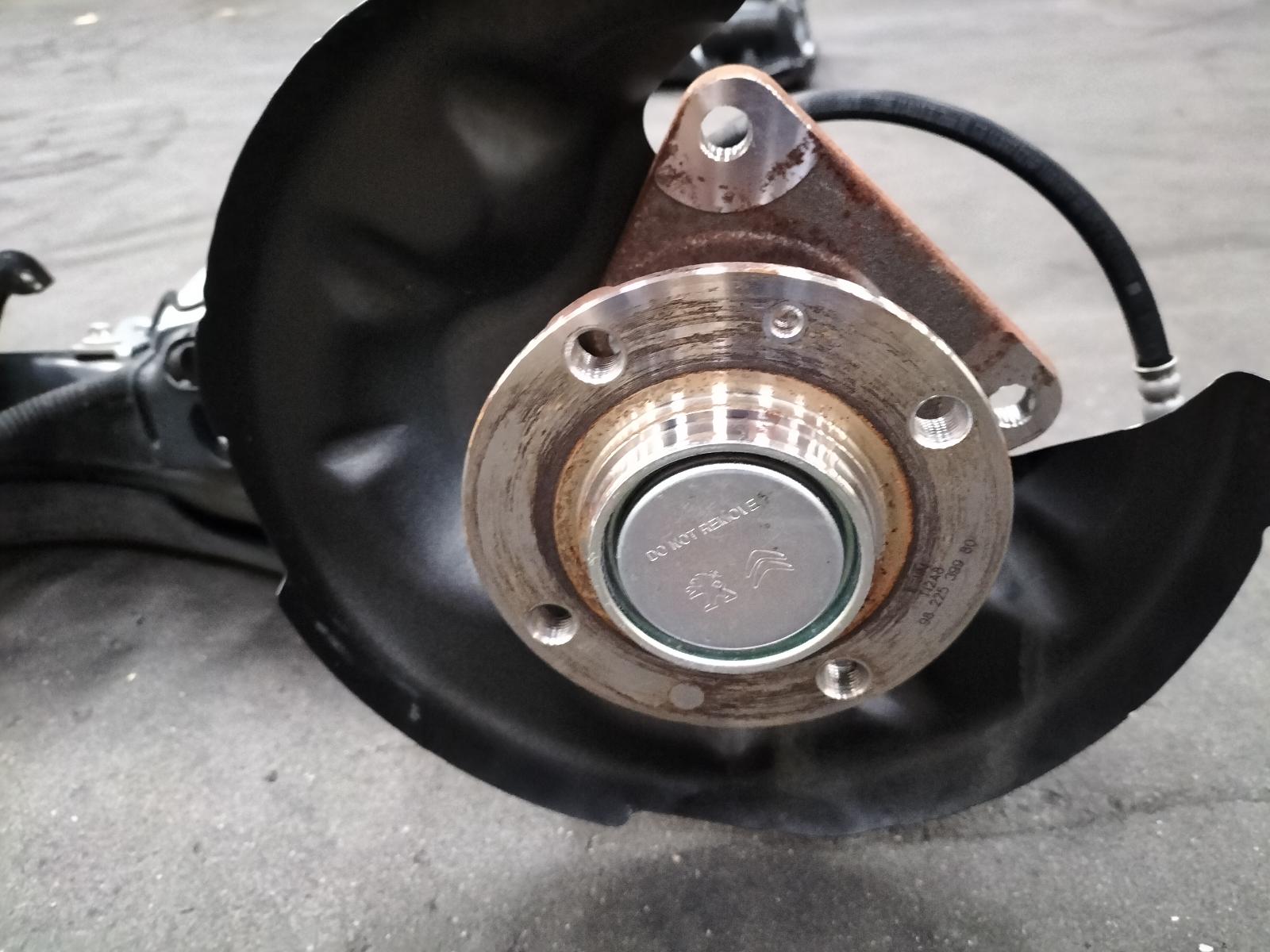 2025 PEUGEOT 208 STARRE ACHTER AS View Auto part STARRE ACHTER AS PEUGEOT 208 2025