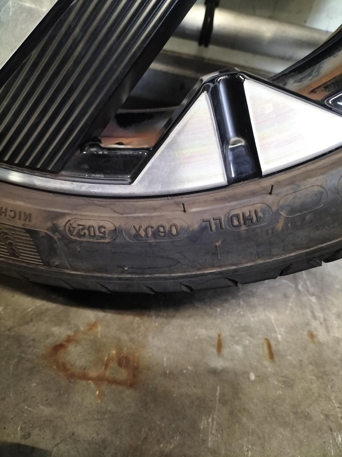 2025 PEUGEOT 208 VELGEN SET View Auto part VELGEN SET PEUGEOT 208 2025