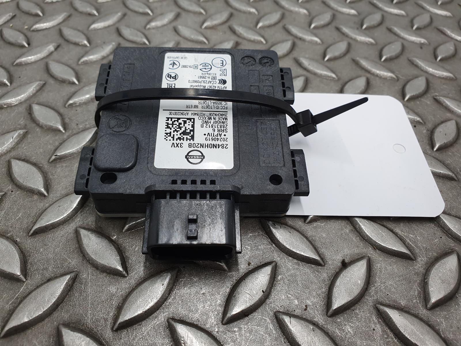 Bekijk Auto-onderdeel SENSOR RADAR NISSAN QASHQAI 2024